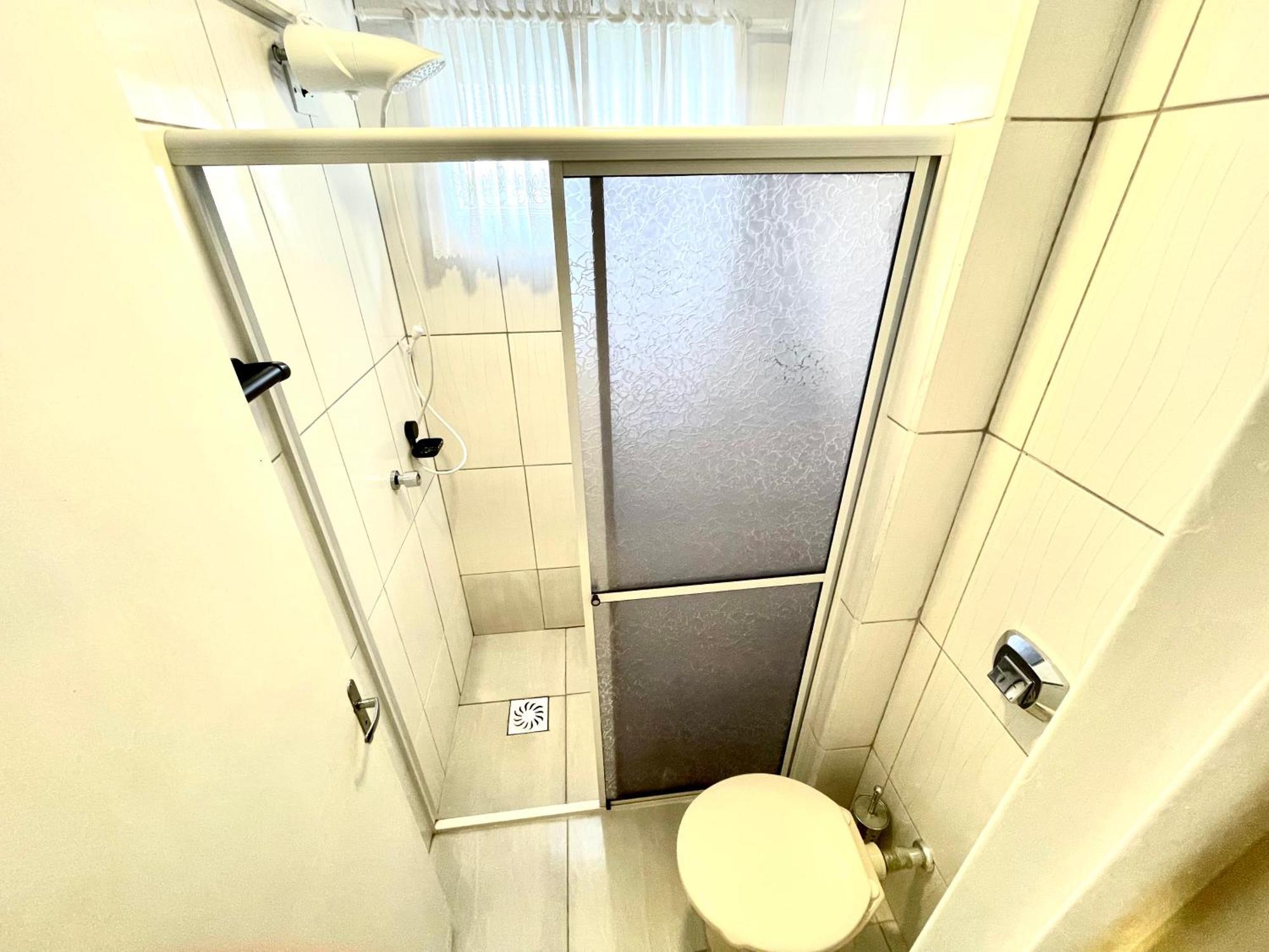 Ape 104-B Confortavel No Centro Фос-ду-Іґуасу Екстер'єр фото
